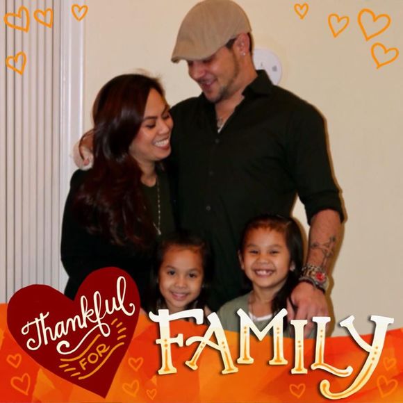 Meet your Posher, Lien - Picture 1 of 1